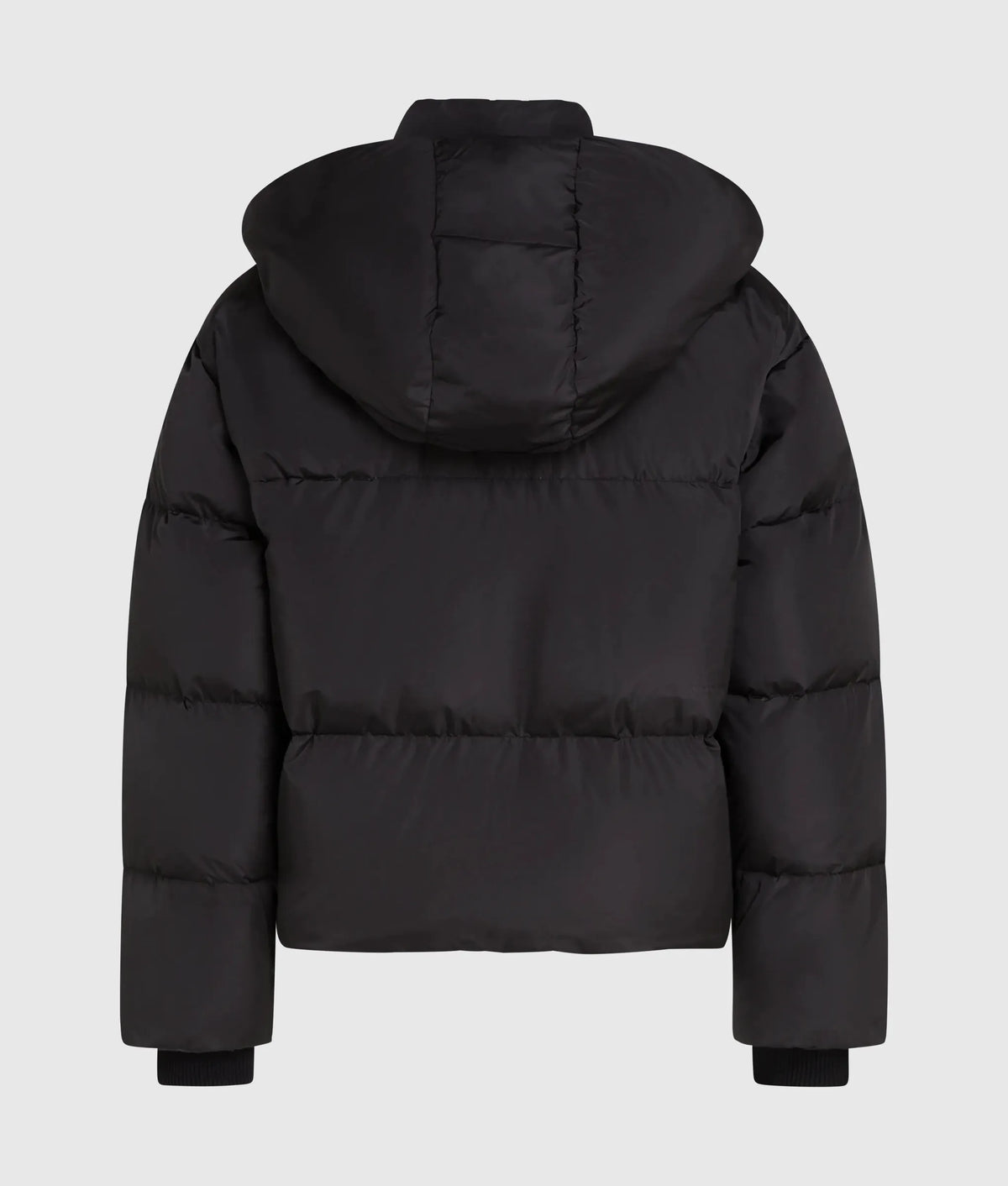 Short hooded puffer jacket