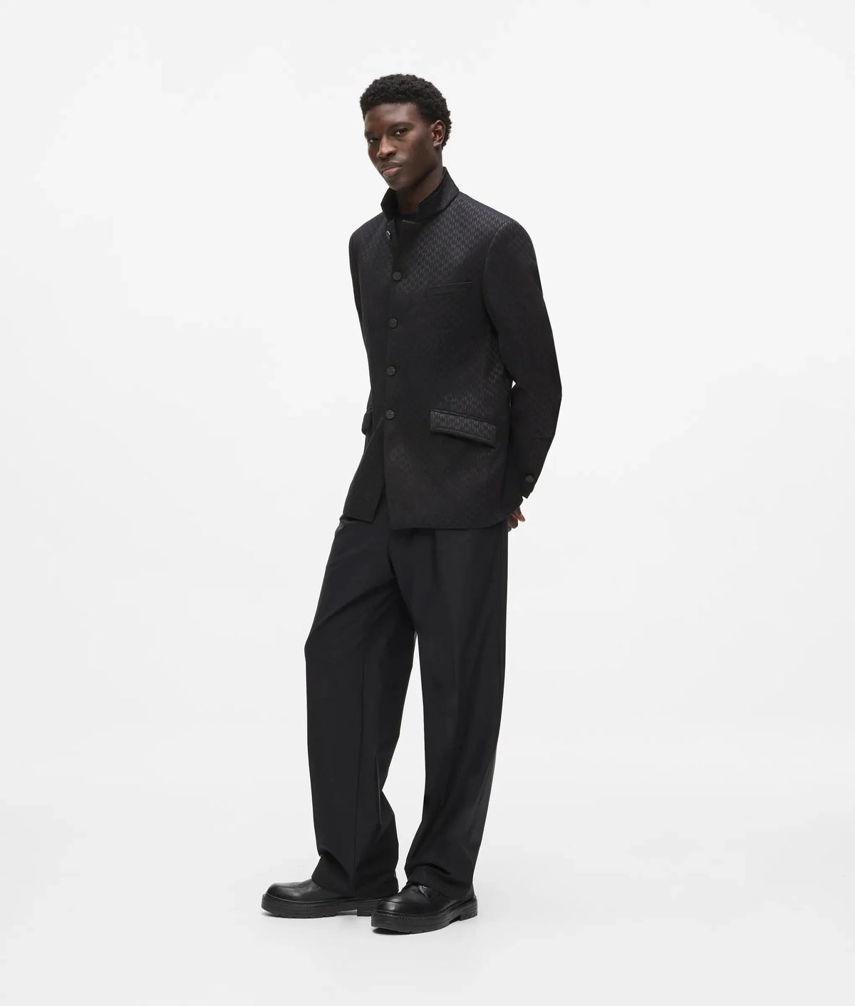 High-stand-collar jacket
