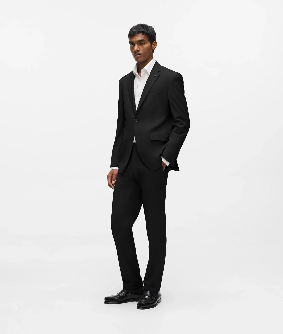 Single-breasted slim-fit blazer