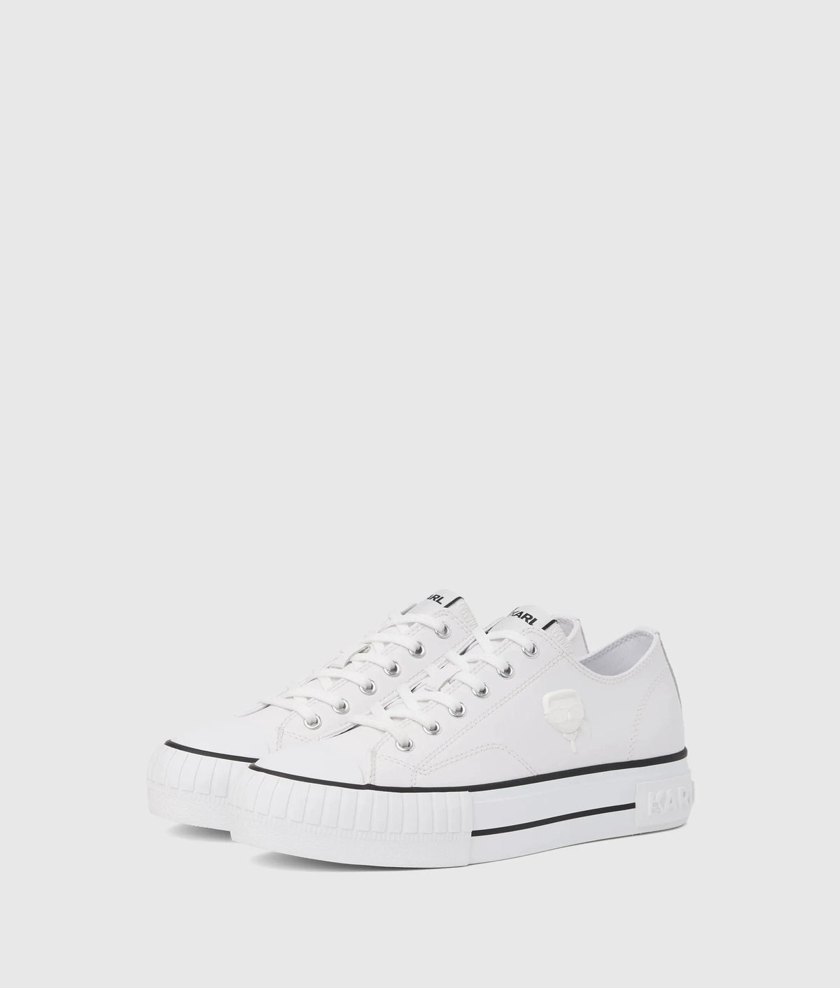 Ikon NFT Kampus Max sneakers