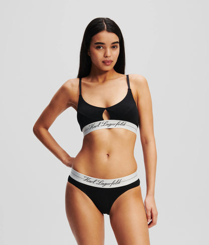XS