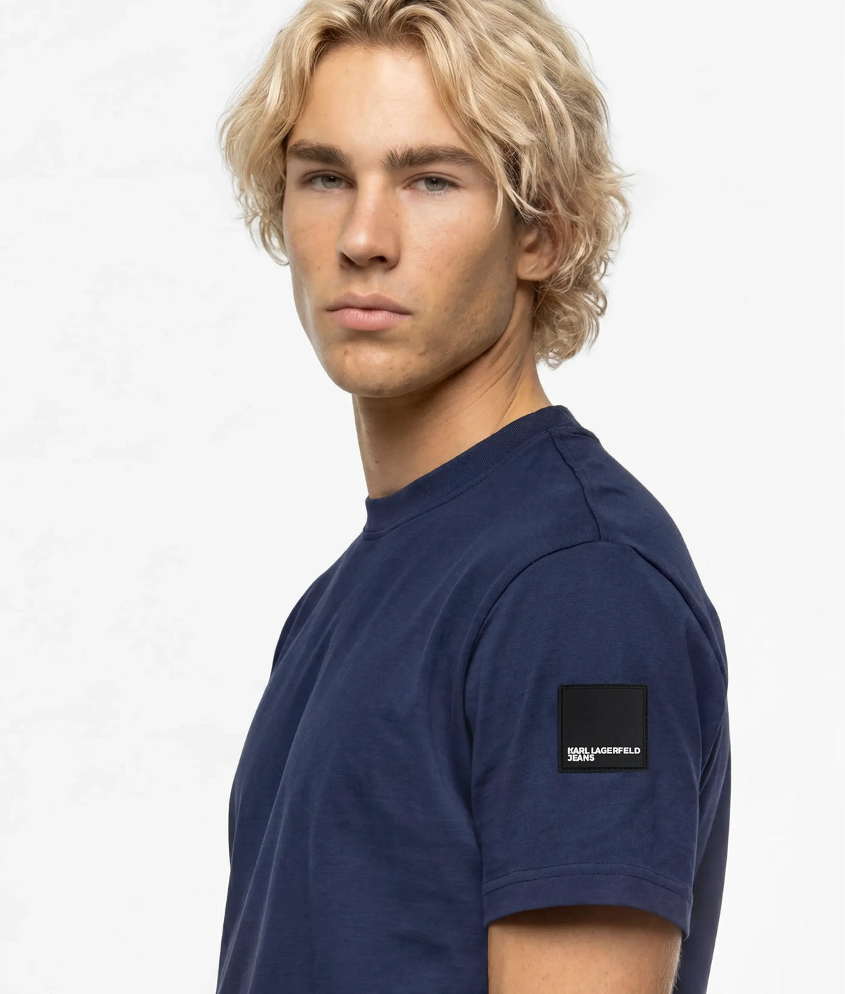 Patch logo T-shirt