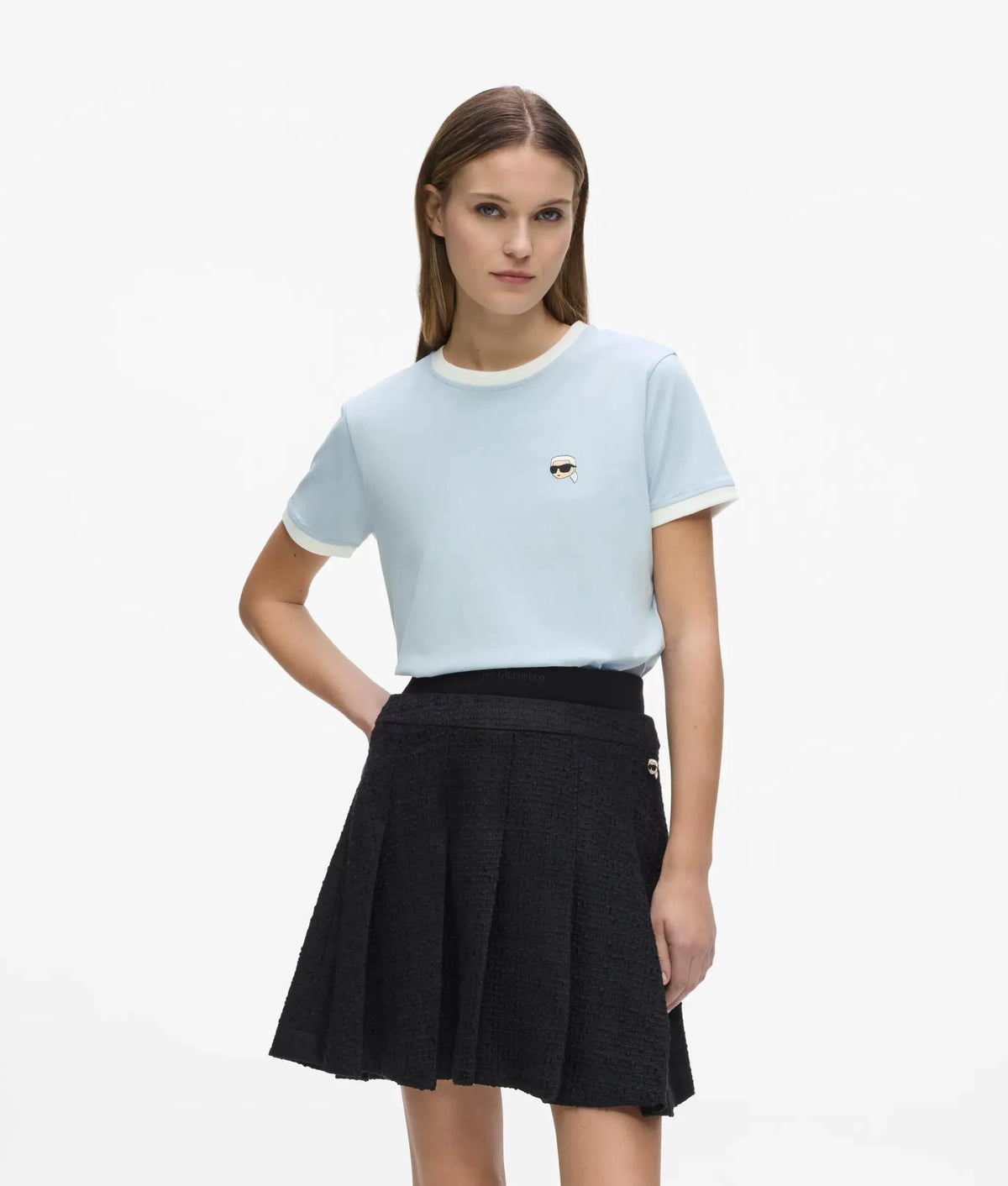 XS