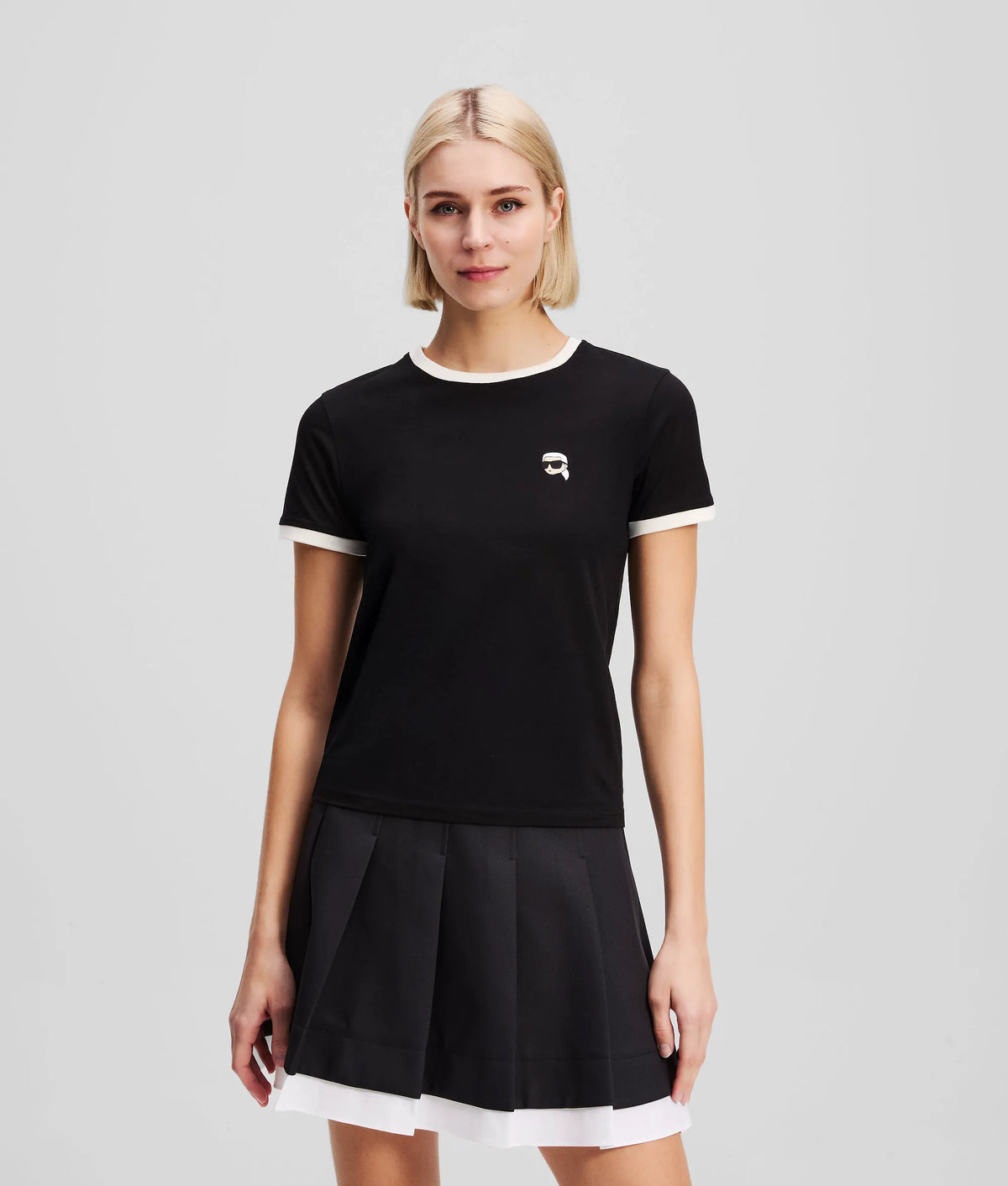 XS
