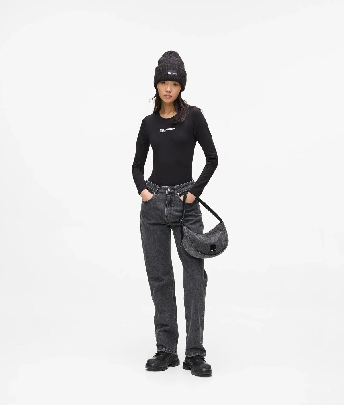 Long-sleeved bodysuit