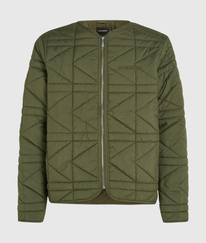 Lightweight packable jacket