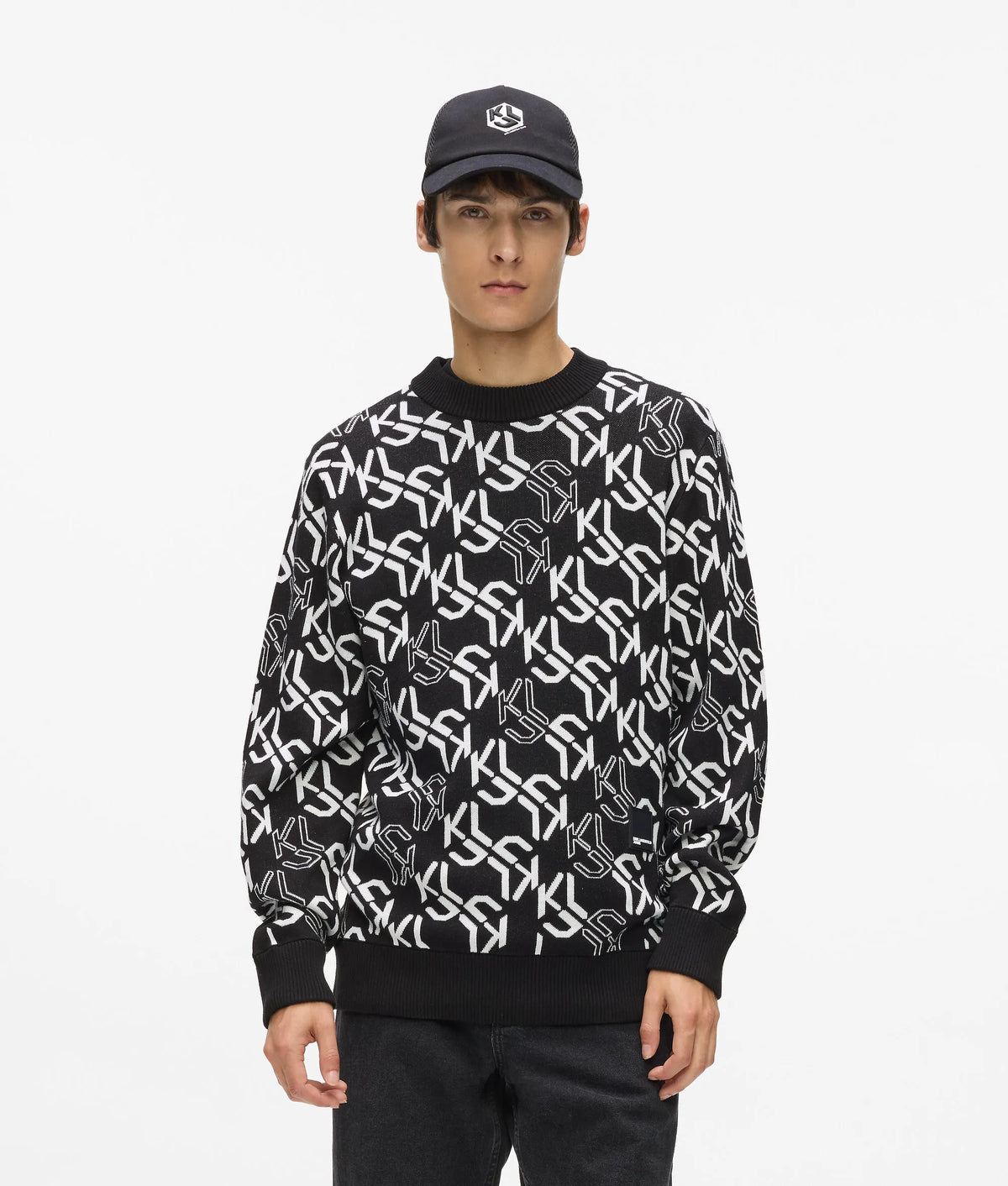 XS