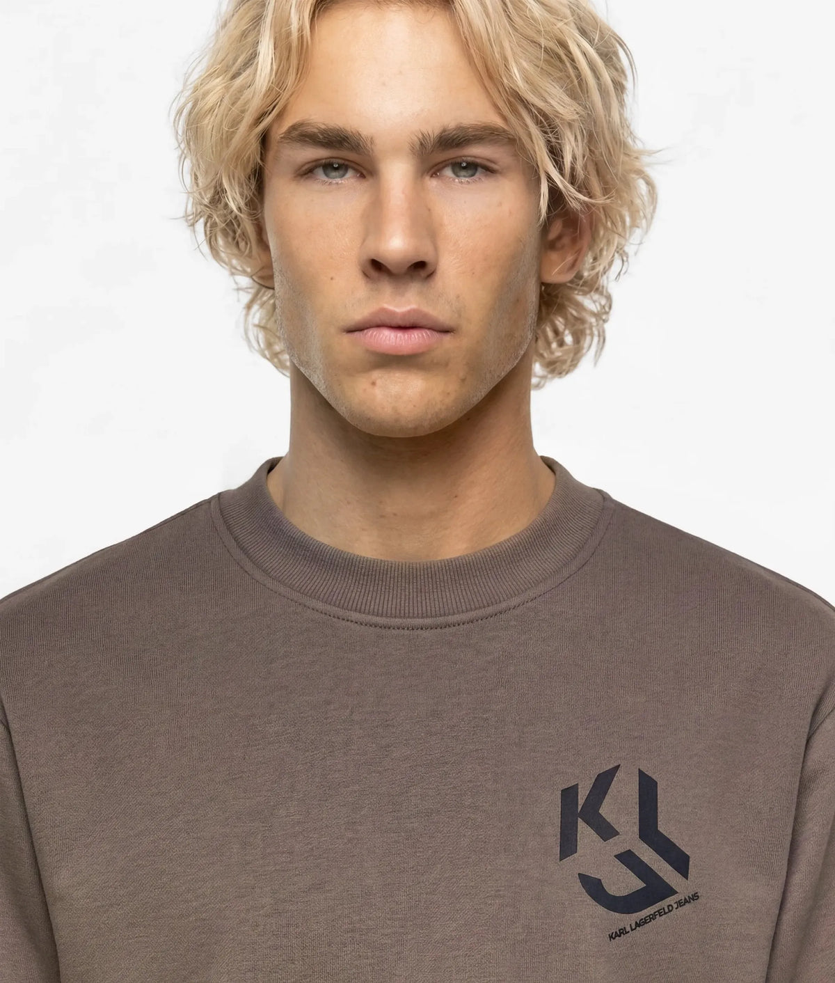 Monogram patch sweatshirt