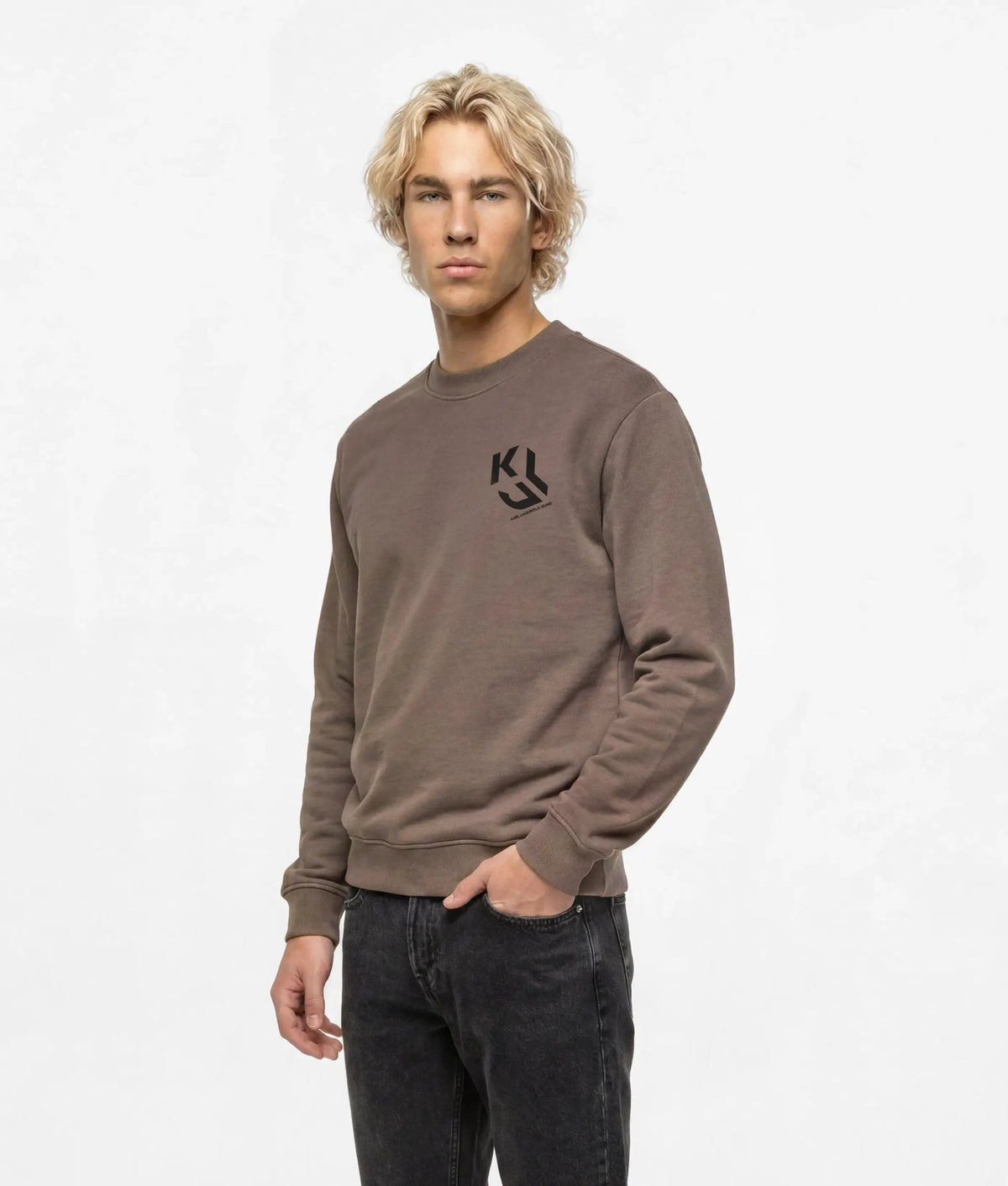 Monogram patch sweatshirt