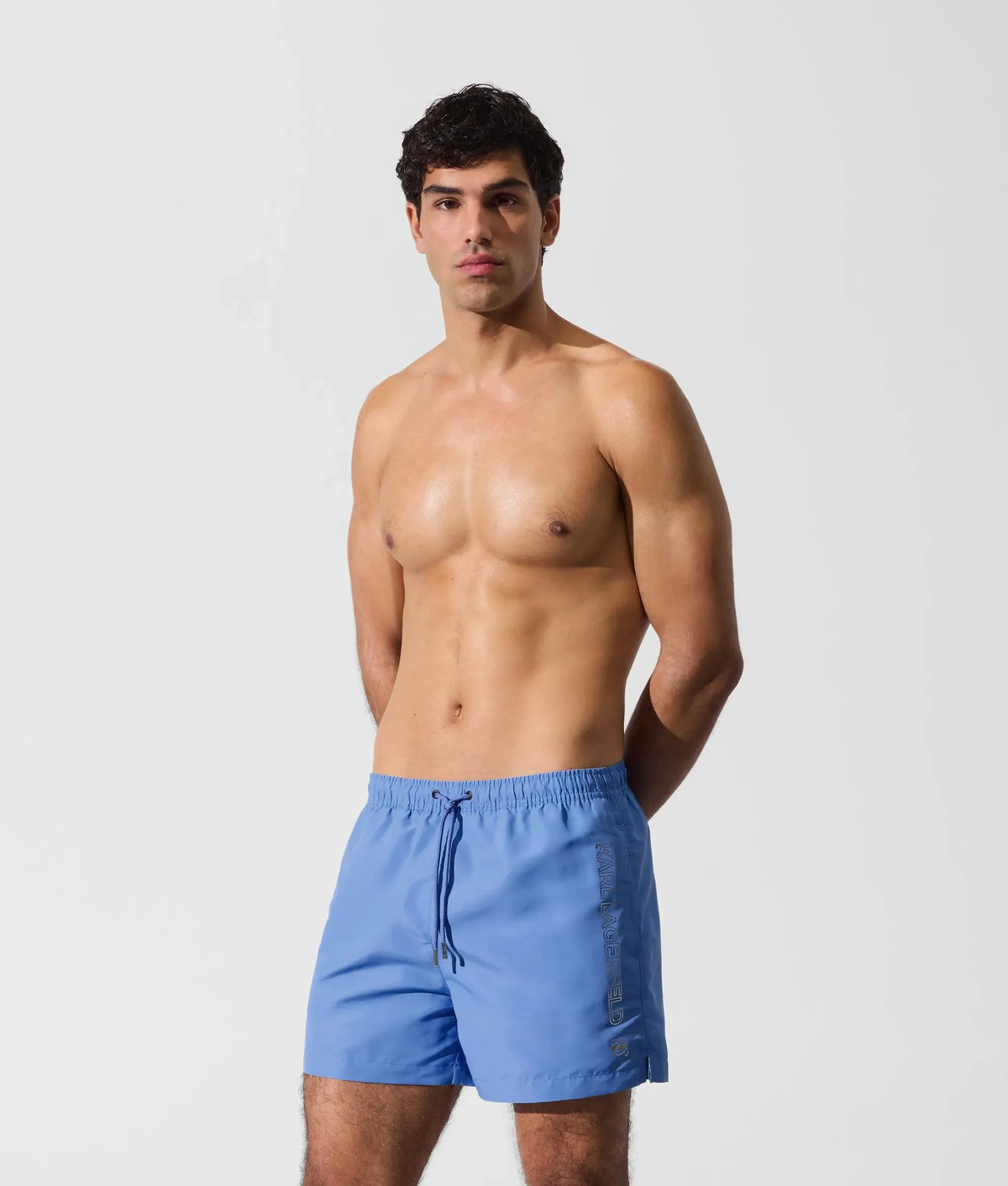 XS