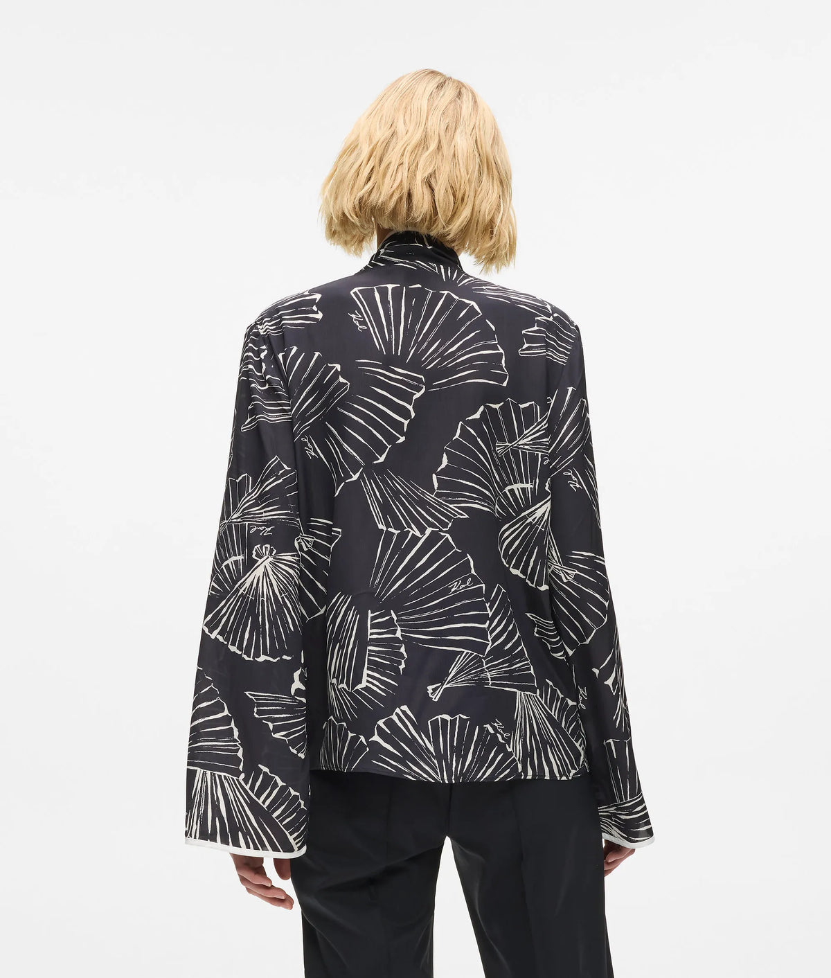 Fan print scarf top