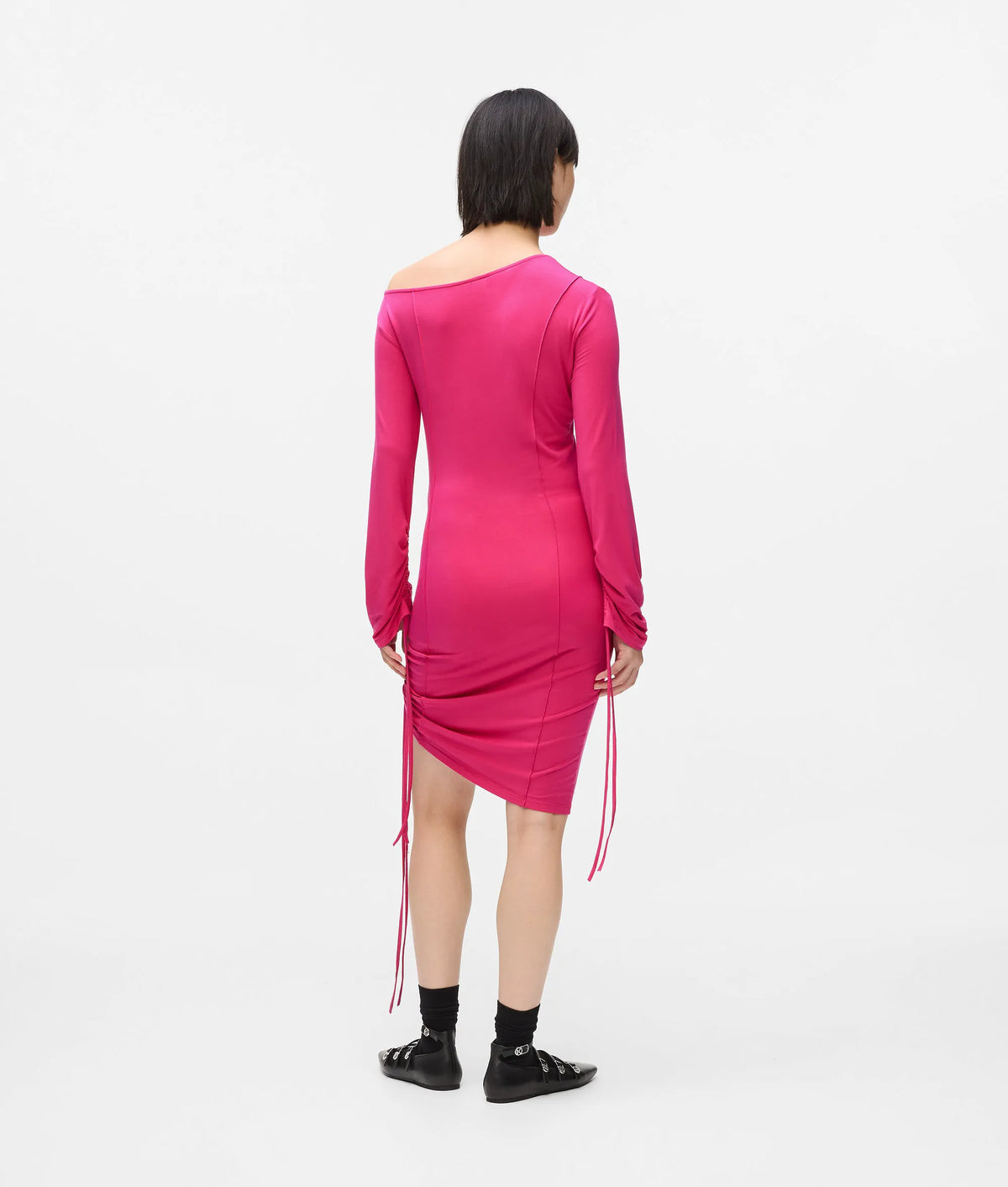Off-shoulder drawstring dress