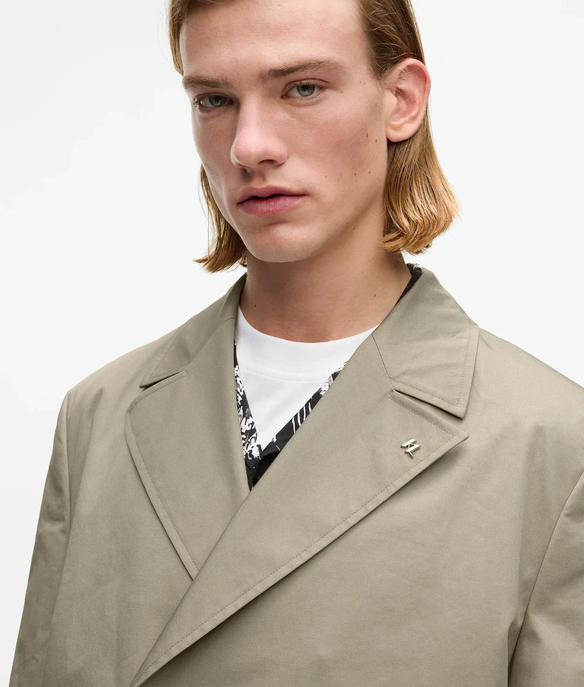 Double breasted overcoat