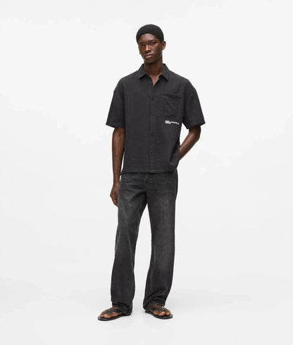 Short-sleeved crinkled shirt