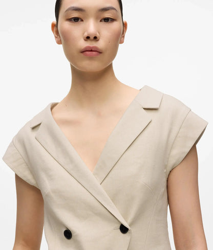 Cap-sleeved blazer