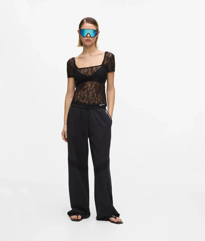 Cap-sleeved lace top