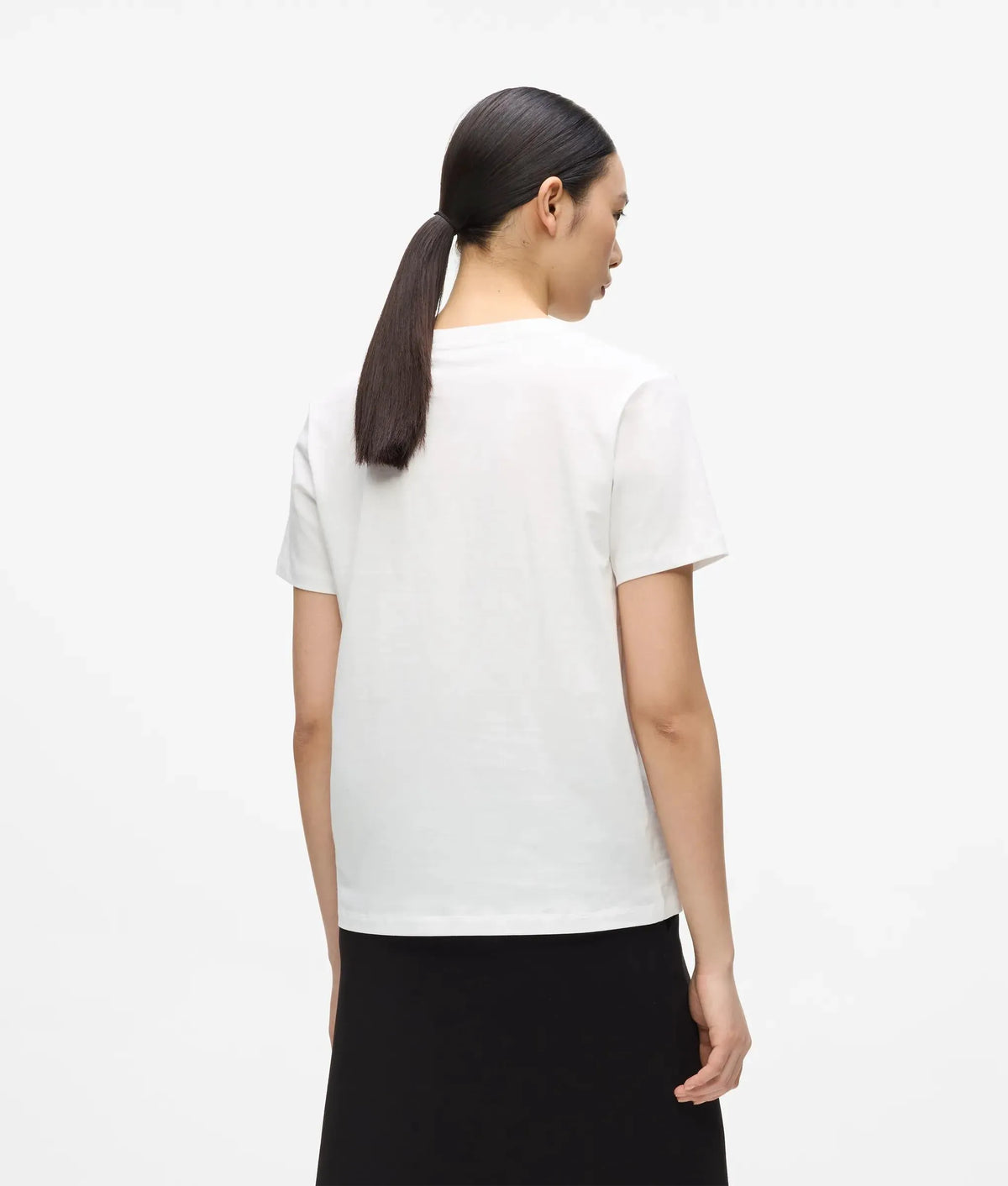 Signature V-neck T-shirt