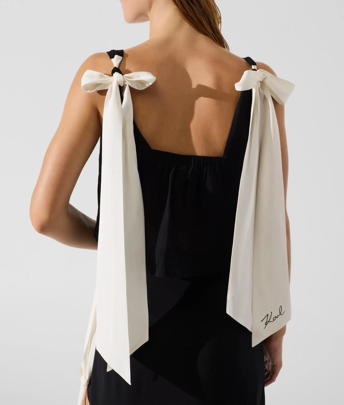 Signature bow beach top
