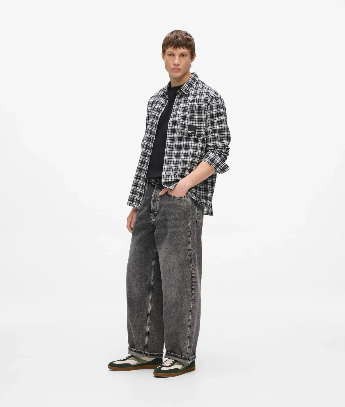 Baggy dark gray jeans