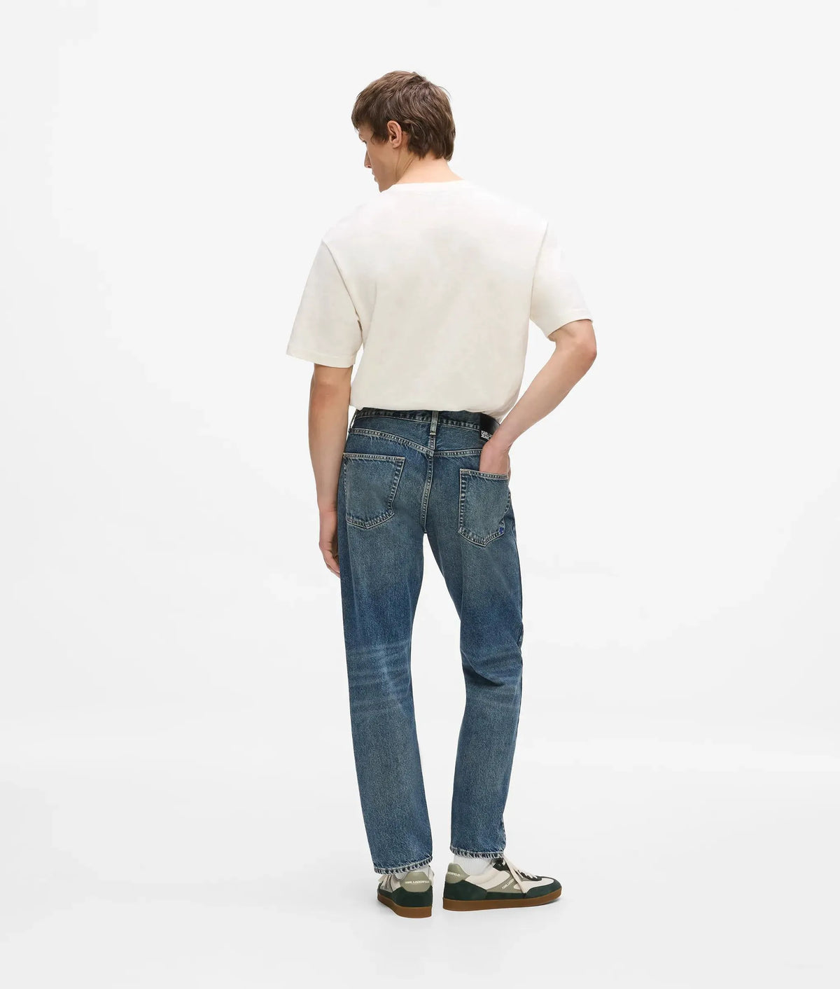 Dark blue tapered jeans