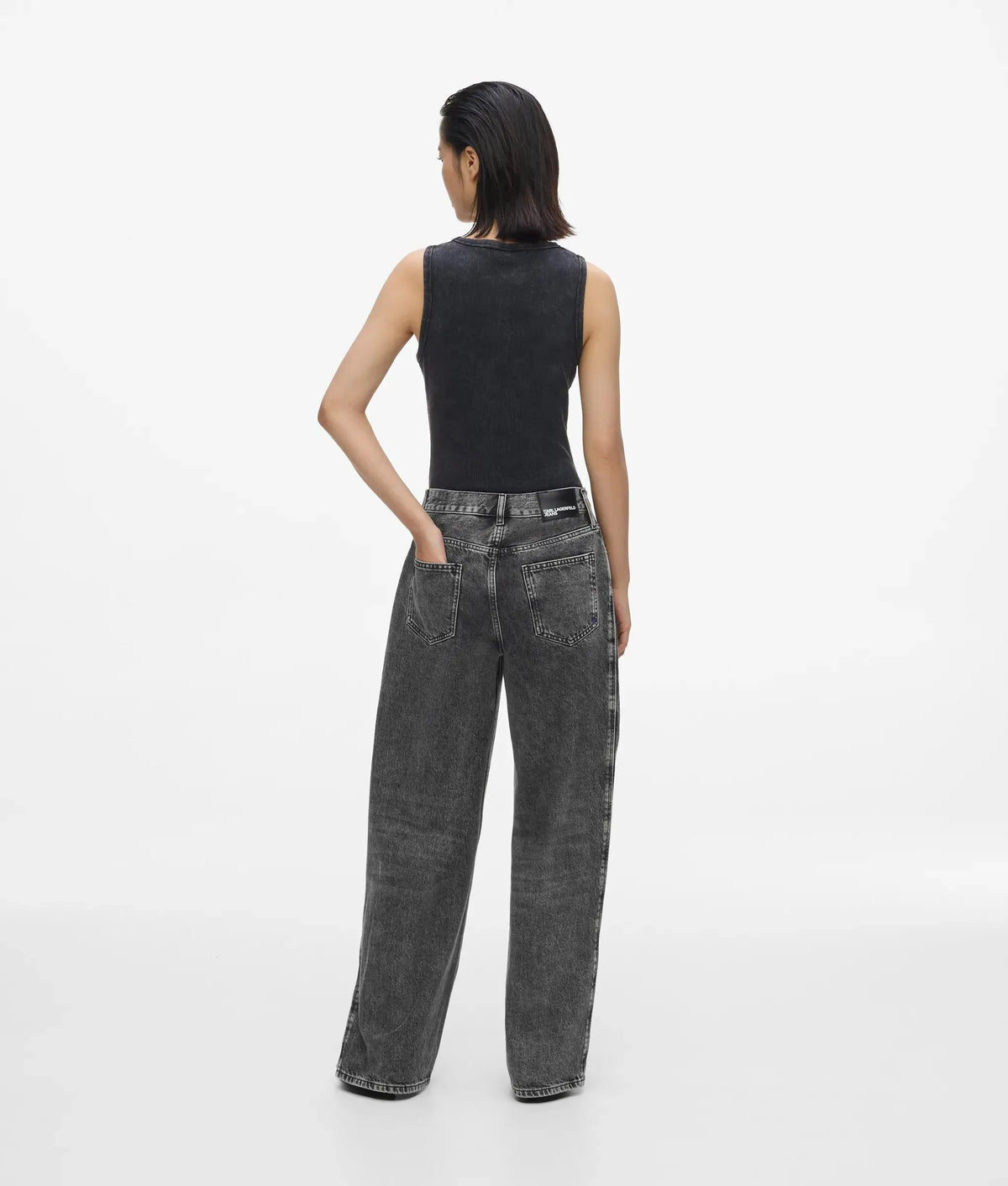 Transformable low-rise wide jeans