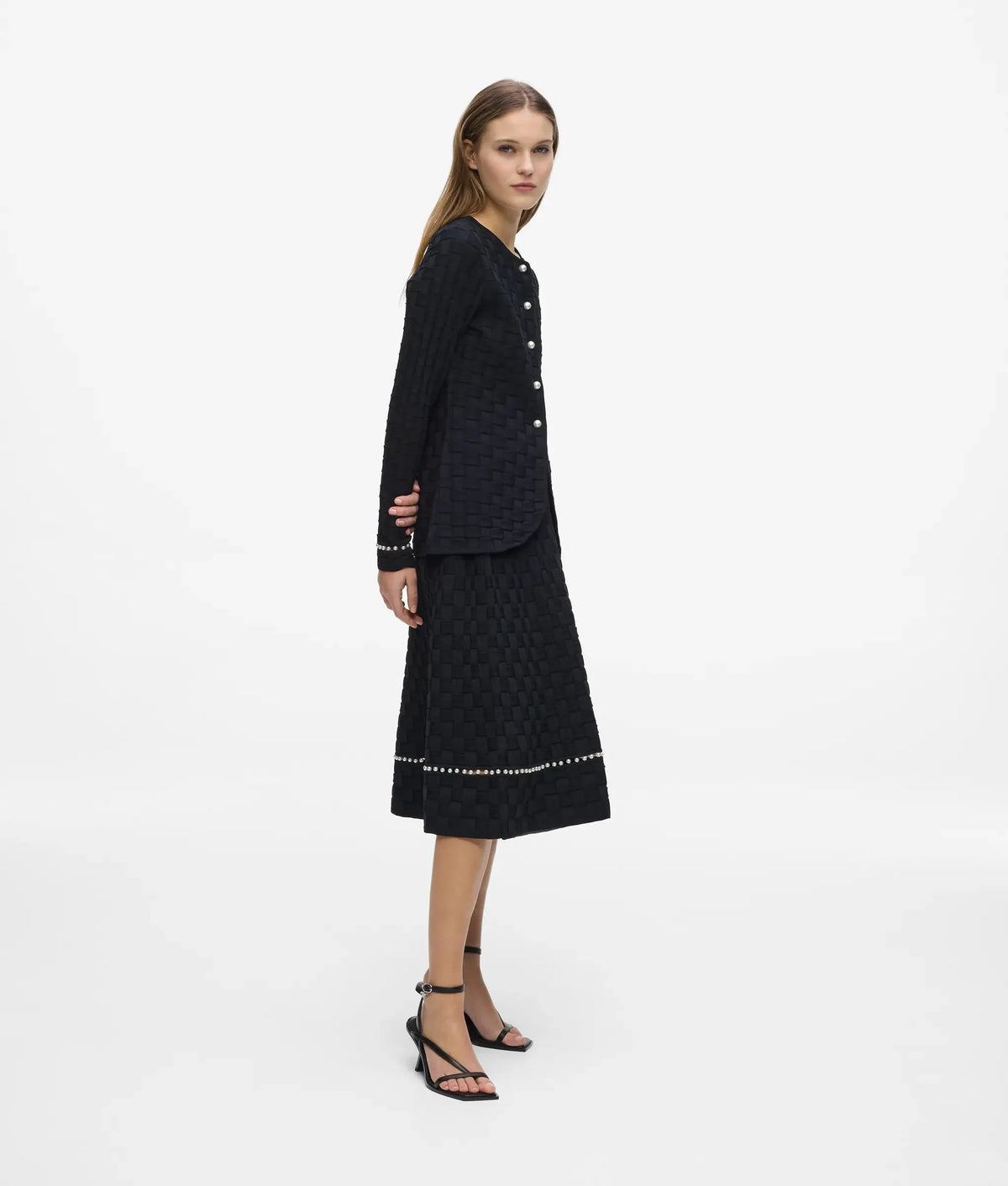 Faux-pearl detail knit skirt