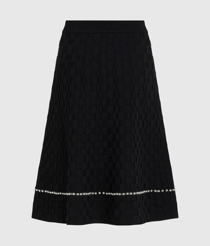 Faux-pearl detail knit skirt