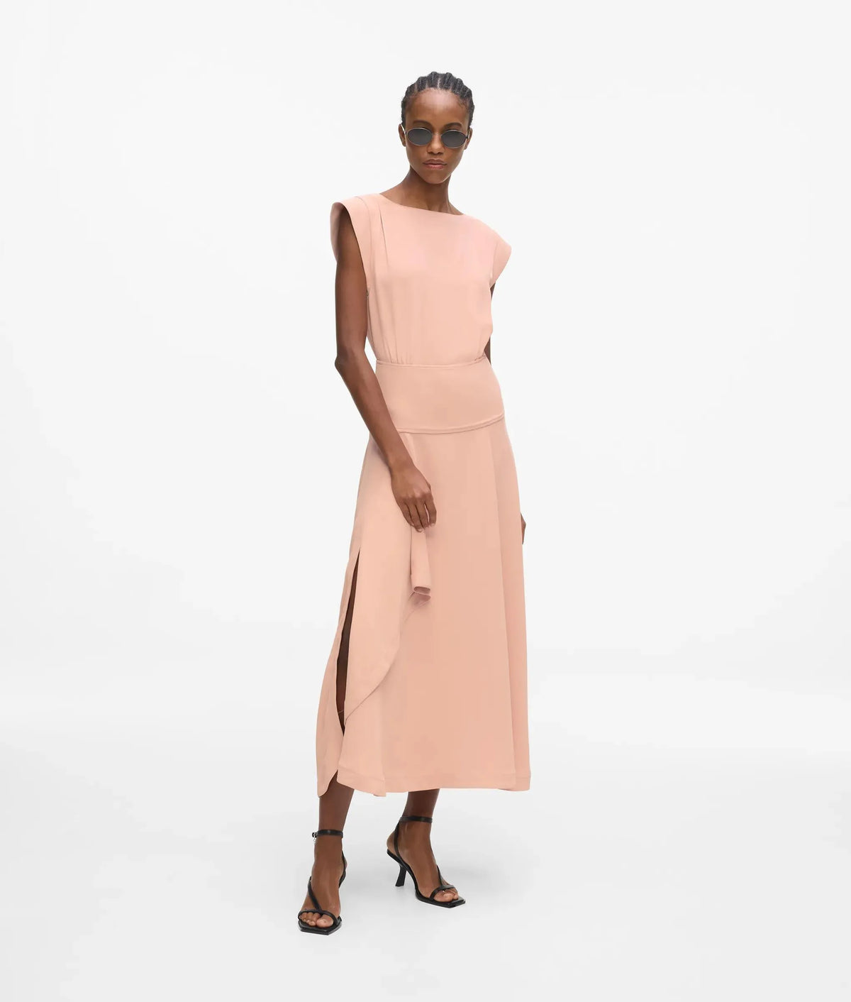 Frill hem maxi dress