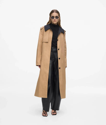 Transformable trench coat