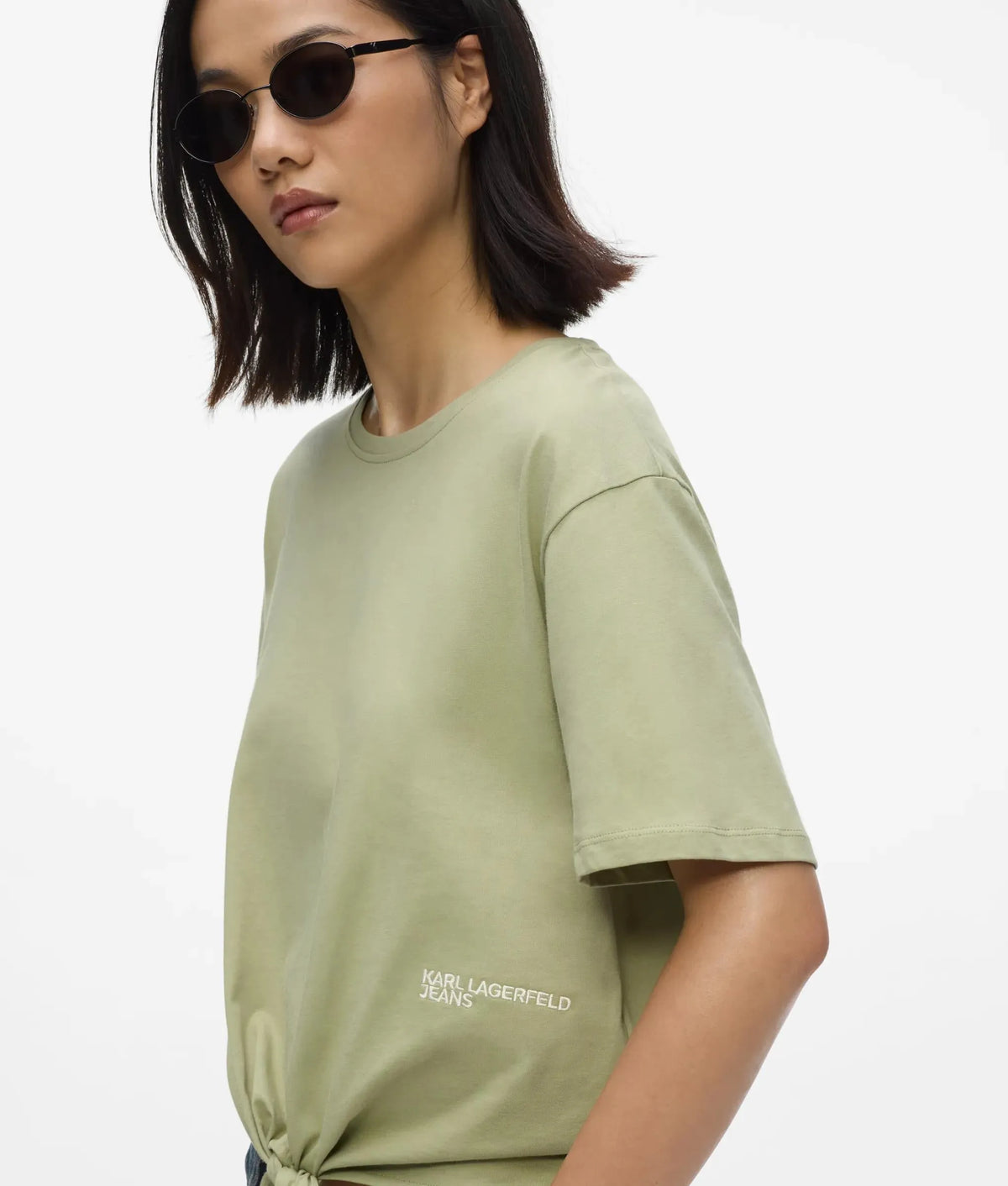Regular‑fit tie detail T-shirt