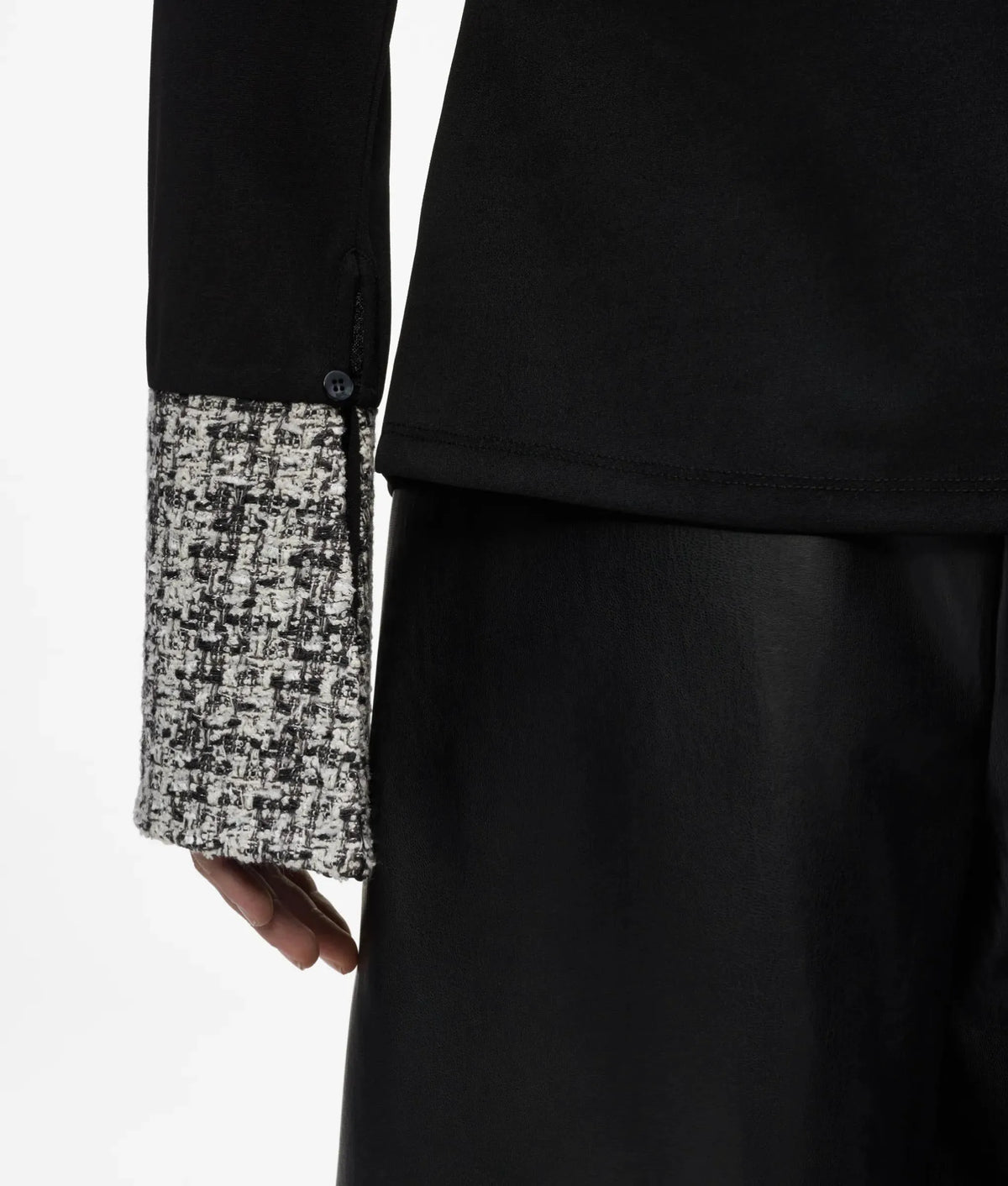 Long-sleeved bouclé detail polo shirt