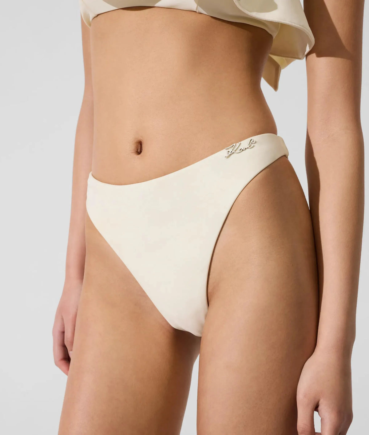 Signature high-leg bikini bottoms