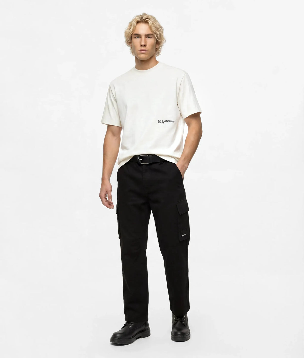 XS