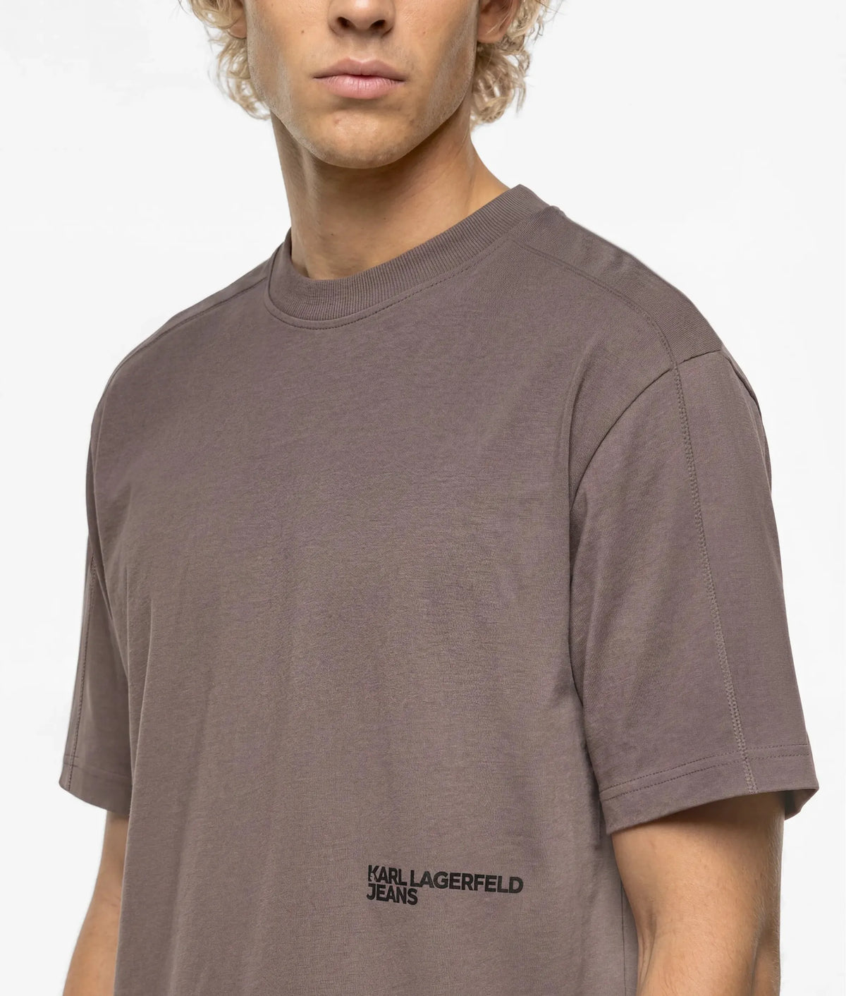 Relaxed seam-detail T-shirt