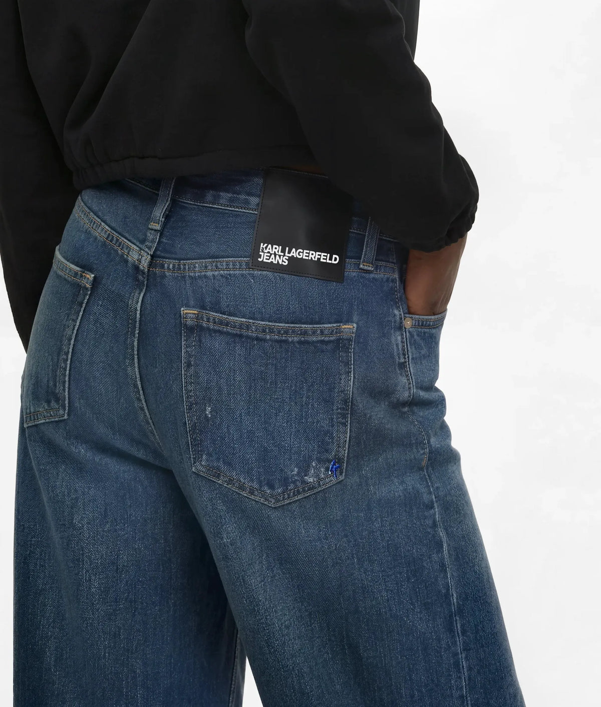 Washed low-rise wide-leg jeans