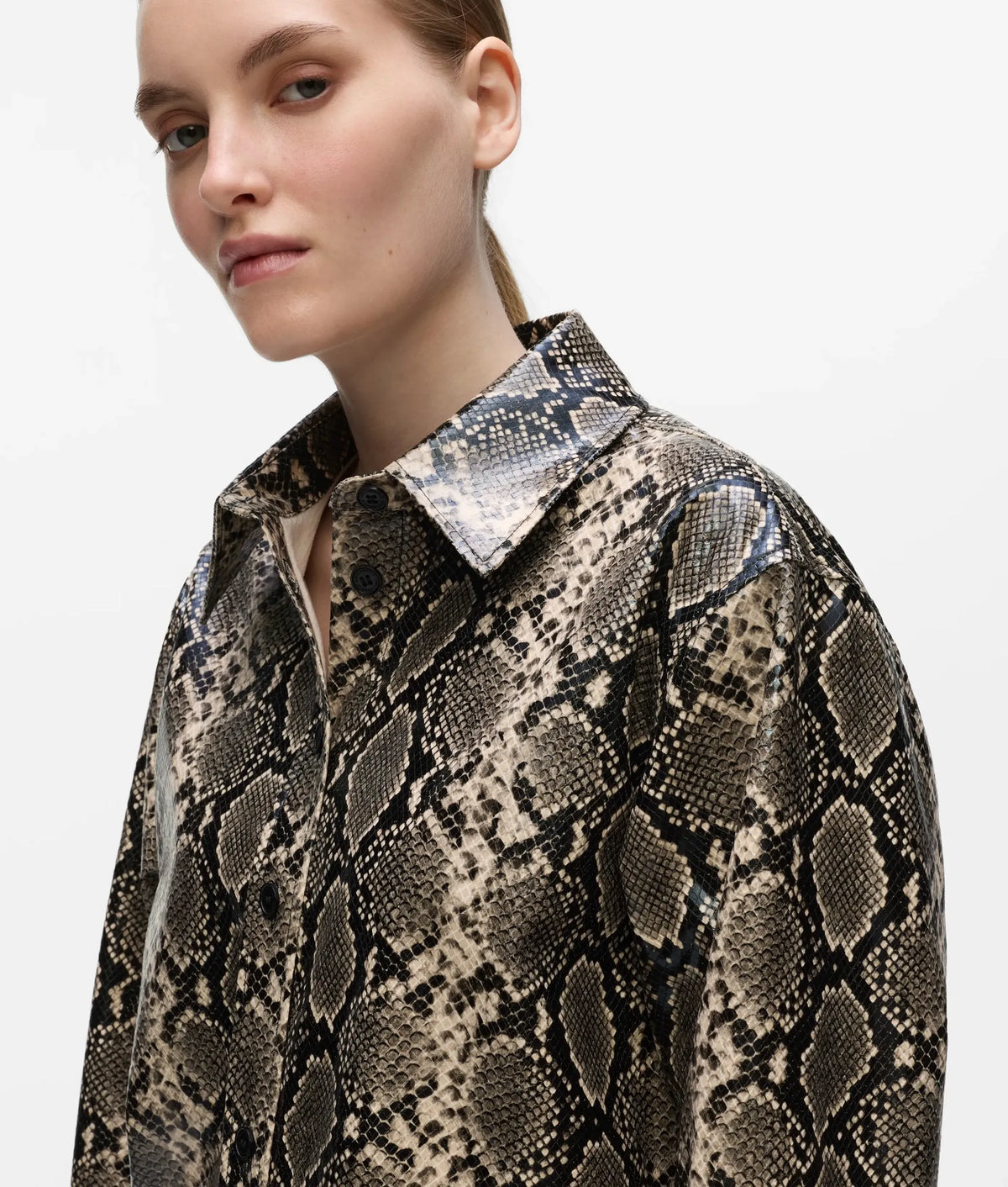 Faux-python overshirt