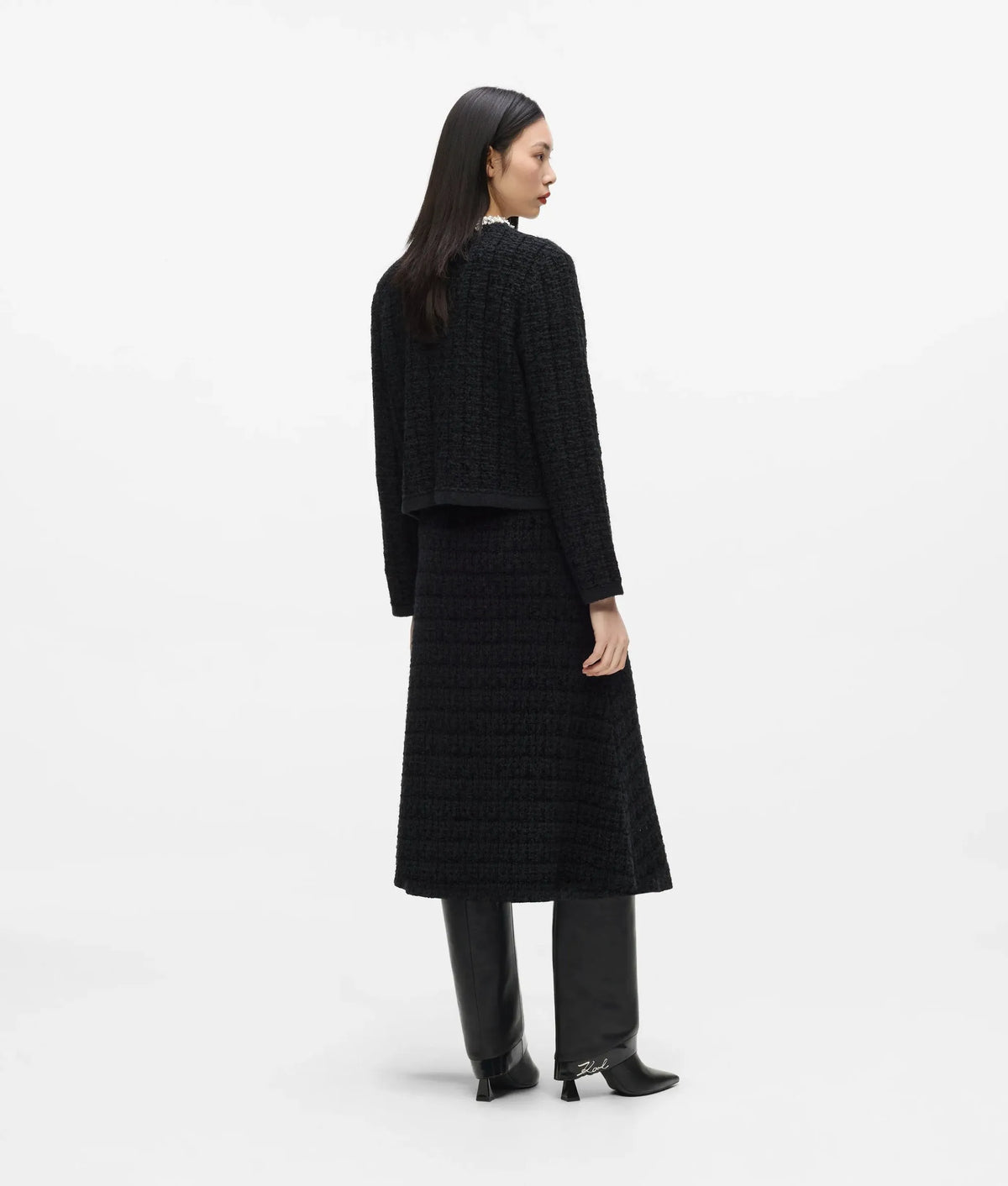 Faux-pearl midi knitted skirt