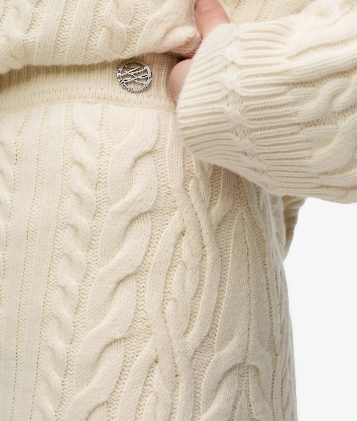 Wool-blend cable knit skirt