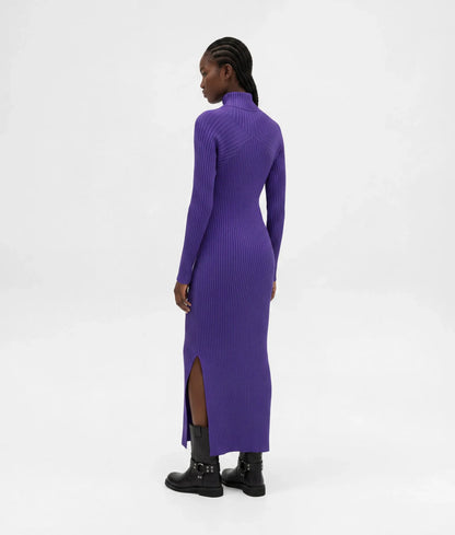Zipped maxi knit dress