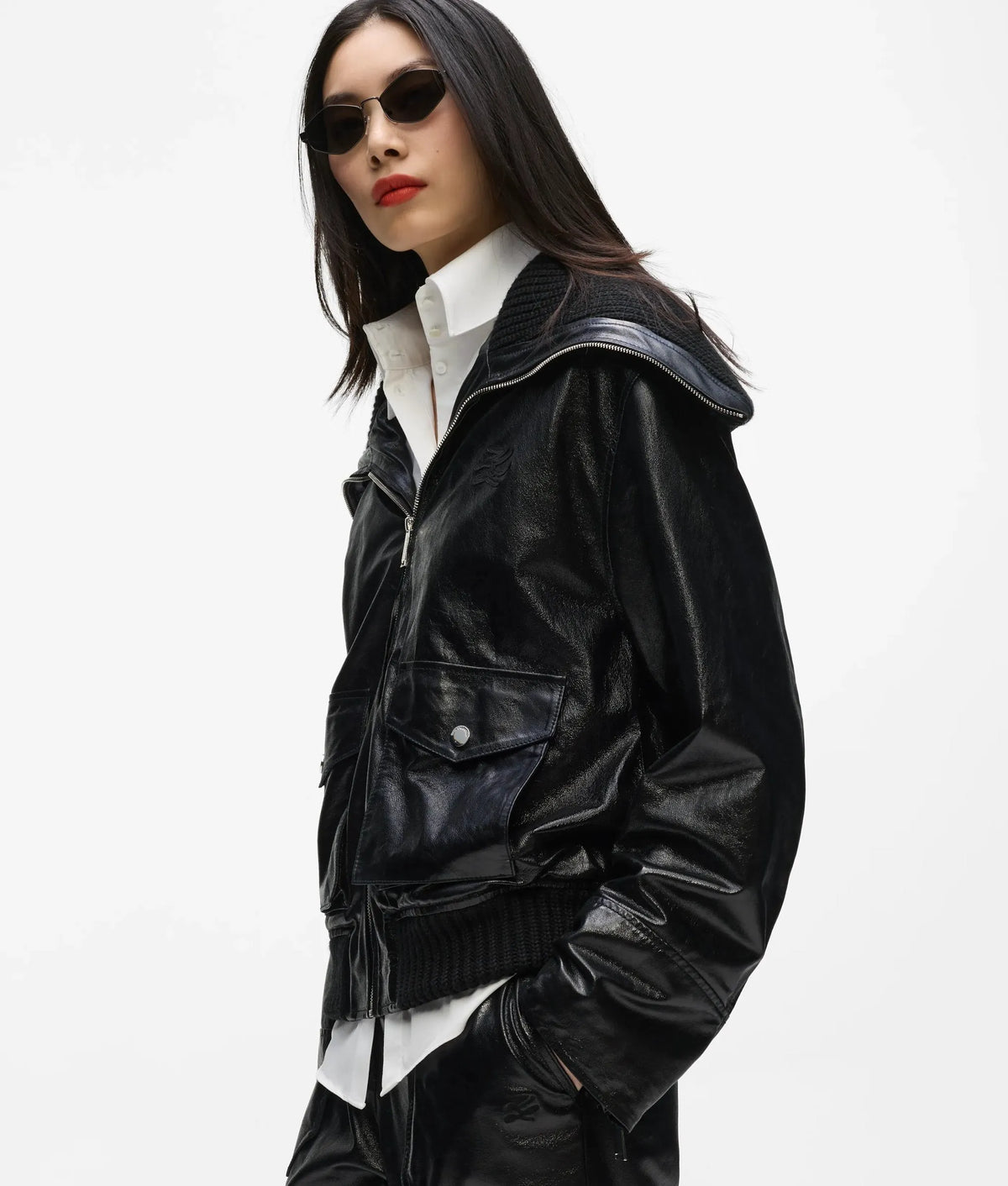 Knitted collar leather jacket