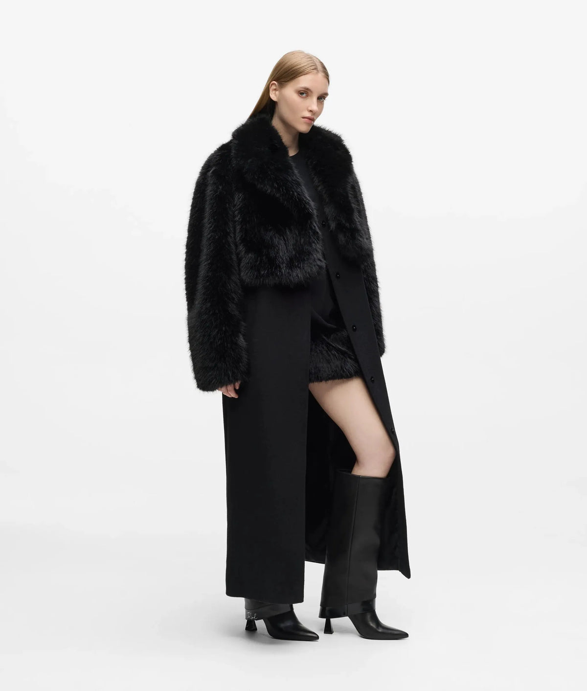 Transformable long faux-fur coat