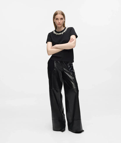 Beaded collar T-shirt