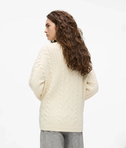Chunky cable knit sweater