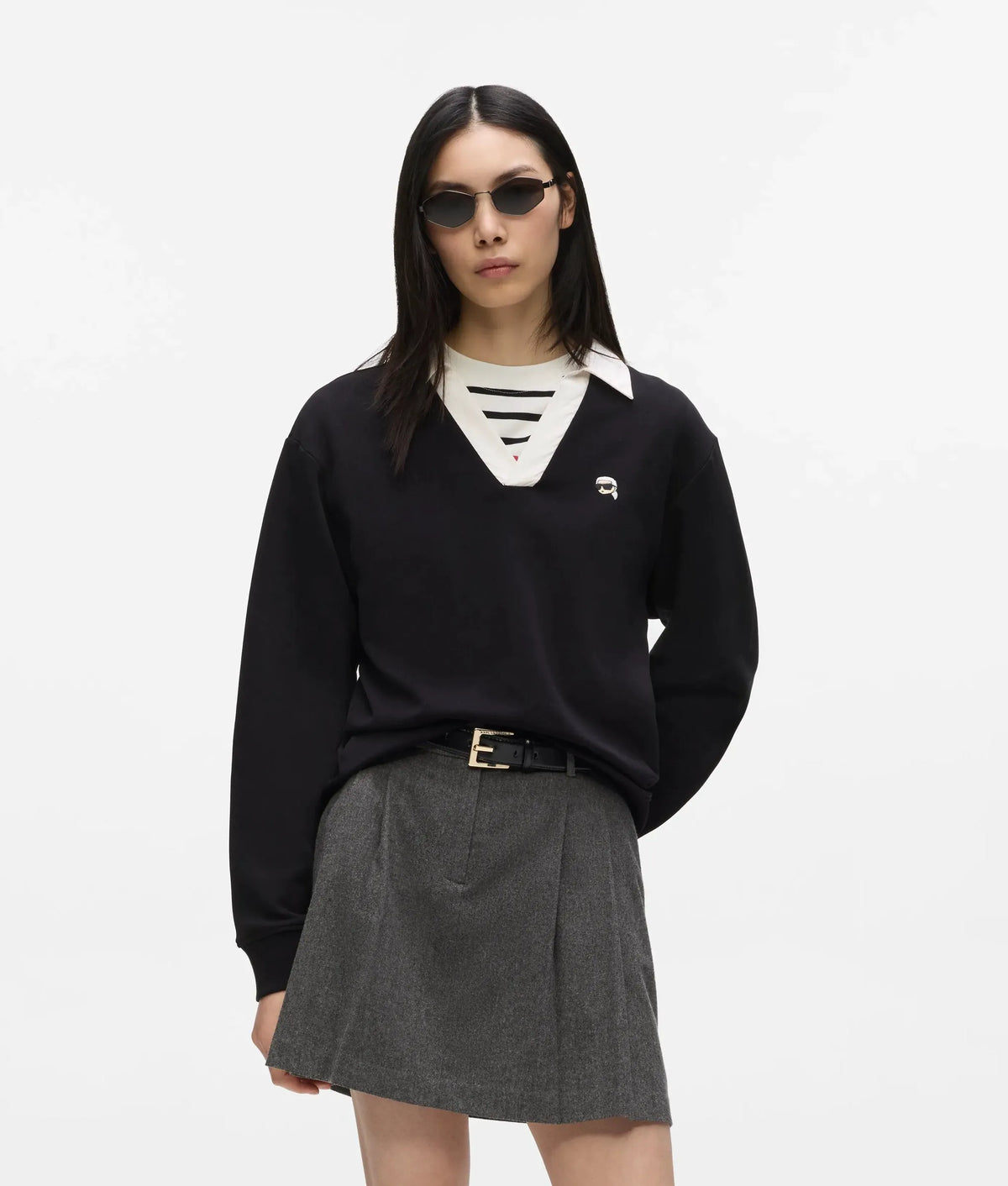 Ikon V-neck sweatshirt