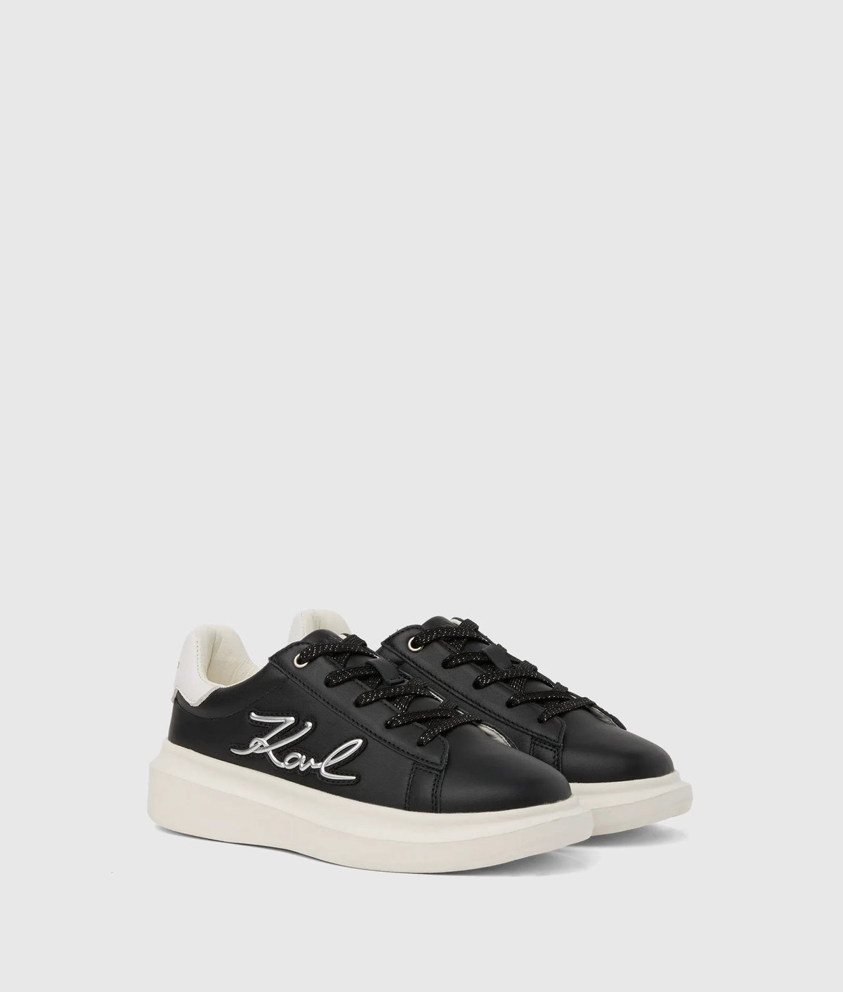 Girls Signature sneakers