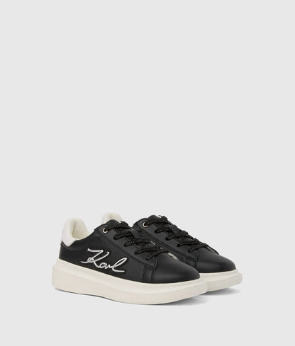 Girls Signature sneakers