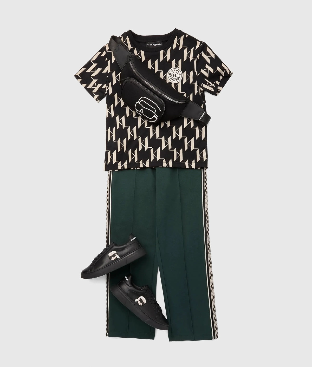 Boys sporty sweatpants