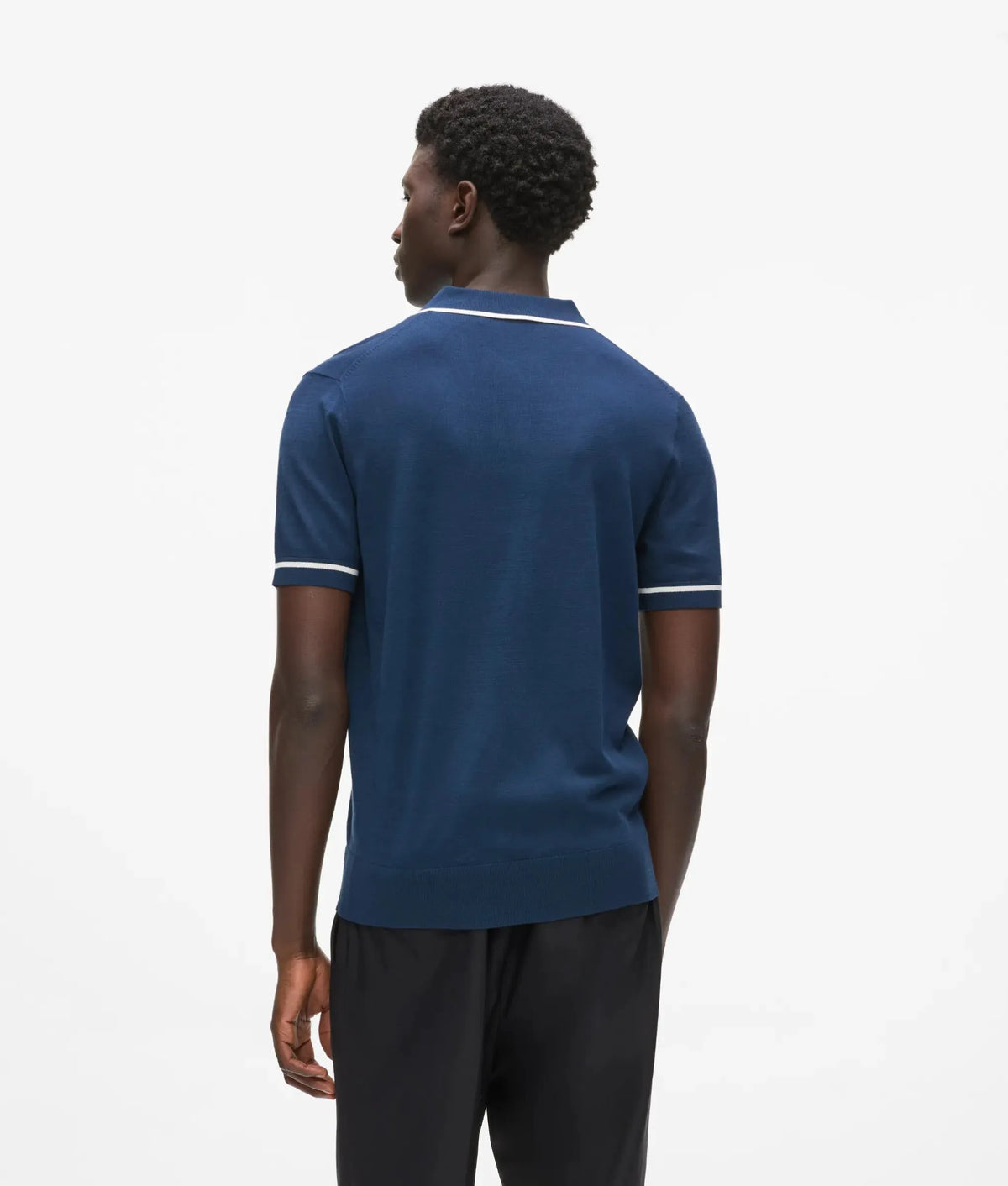 Contrast piping knit polo shirt