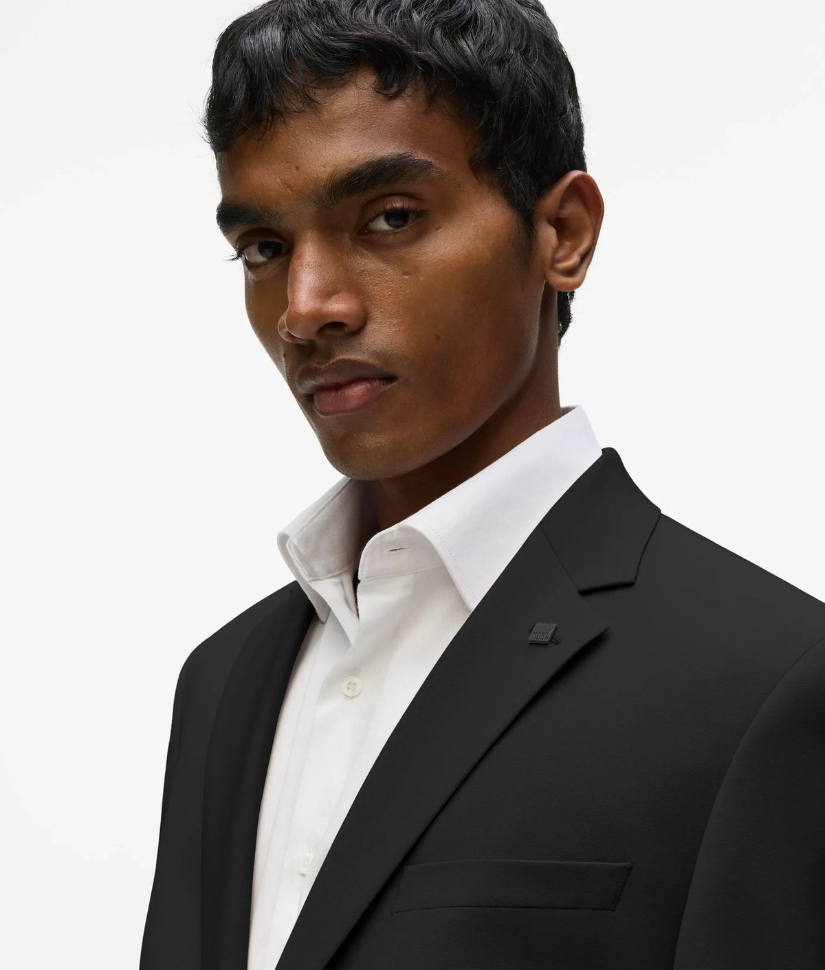 Single-breasted slim-fit blazer