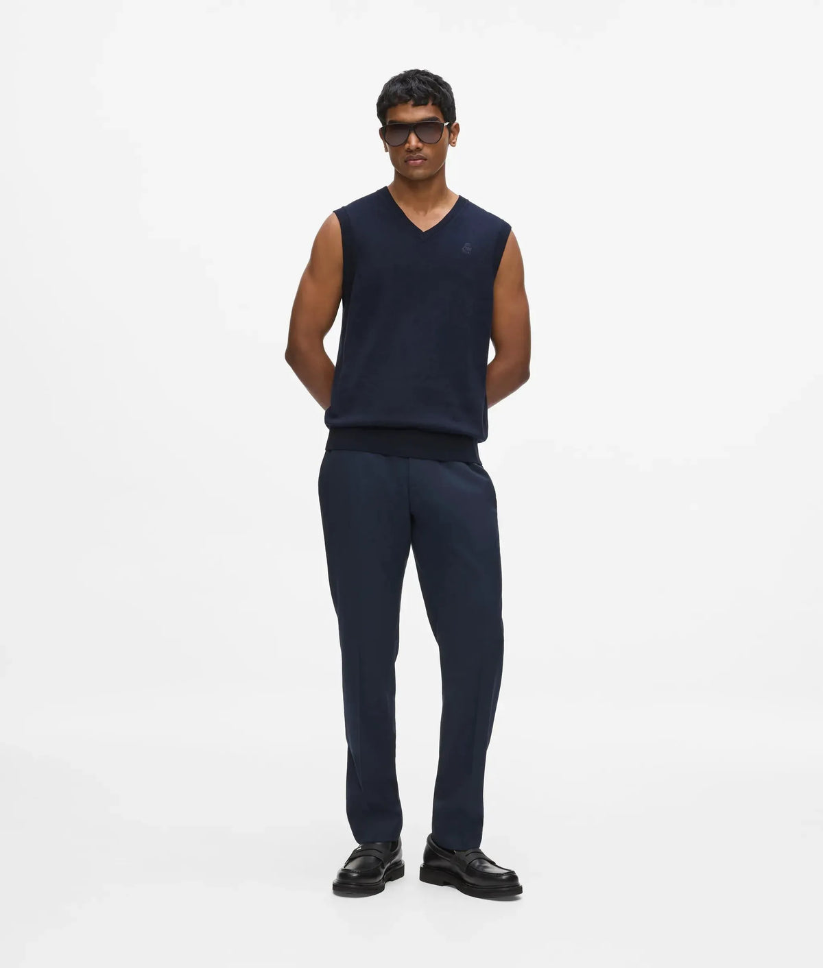 Kameo knit vest